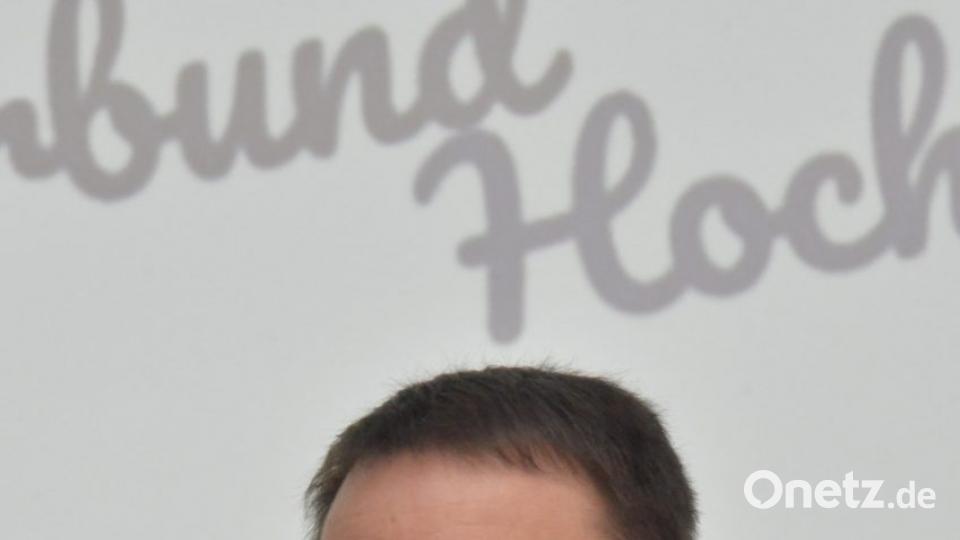 Bürgermeister Jens Meyer mit neuer Brille. Bild: Karin Wilck