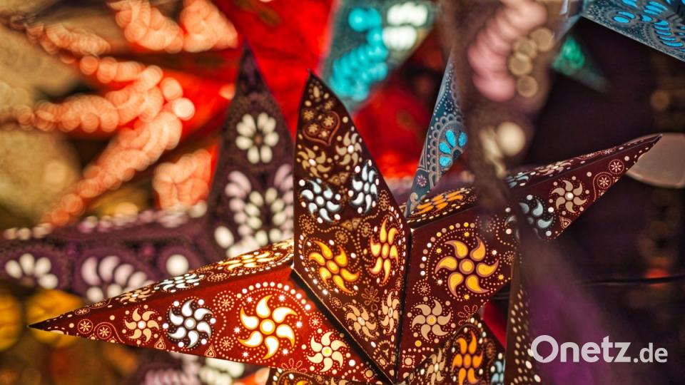 &quot;Weihnachtssterne&quot;, Peter Bindl, 7. Platz beim Thema &quot;Farbspiele&quot; Bild: Peter Bindl