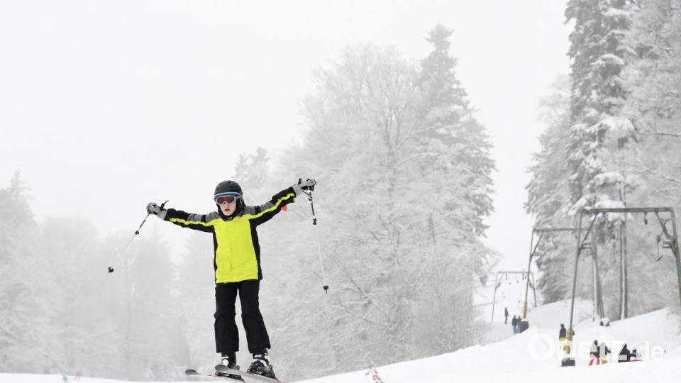 Winterwandertag des Erasmus-Gymnasiums in Sitzambuch Bild: Petra Hartl