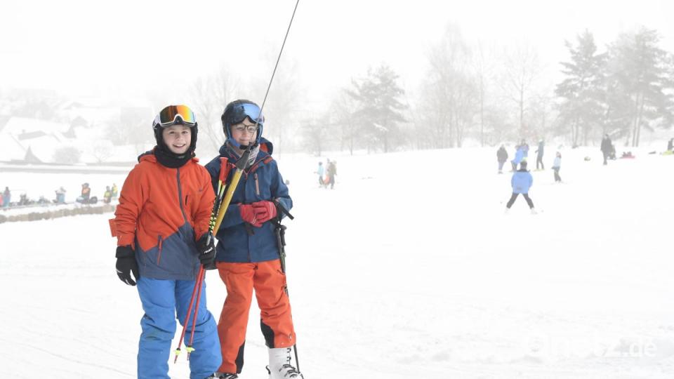 Winterwandertag des Erasmus-Gymnasiums in Sitzambuchs Bild: Petra Hartl
