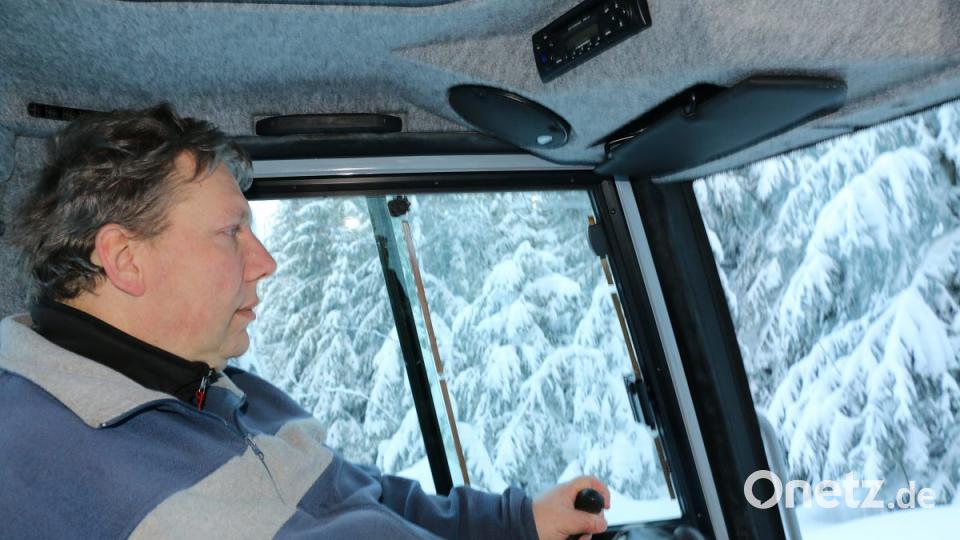 Heiner Denz betreut das Loipennetz des Steinwaldes seit 25 Jahren. Bild: bsc