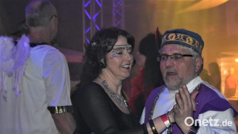 Sportlerball in der Grafenwöhrer Stadthalle Bild: rgr