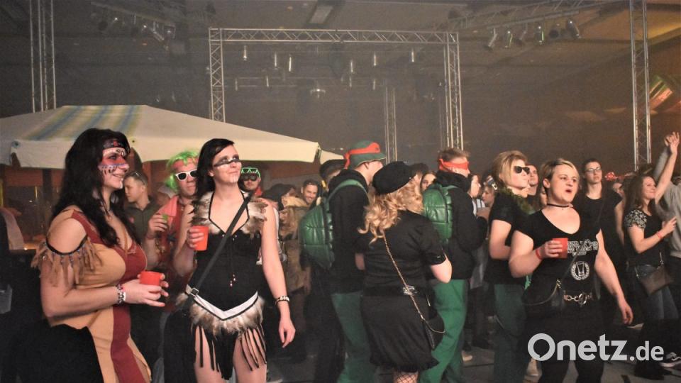 Sportlerball in der Grafenwöhrer Stadthalle Bild: rgr
