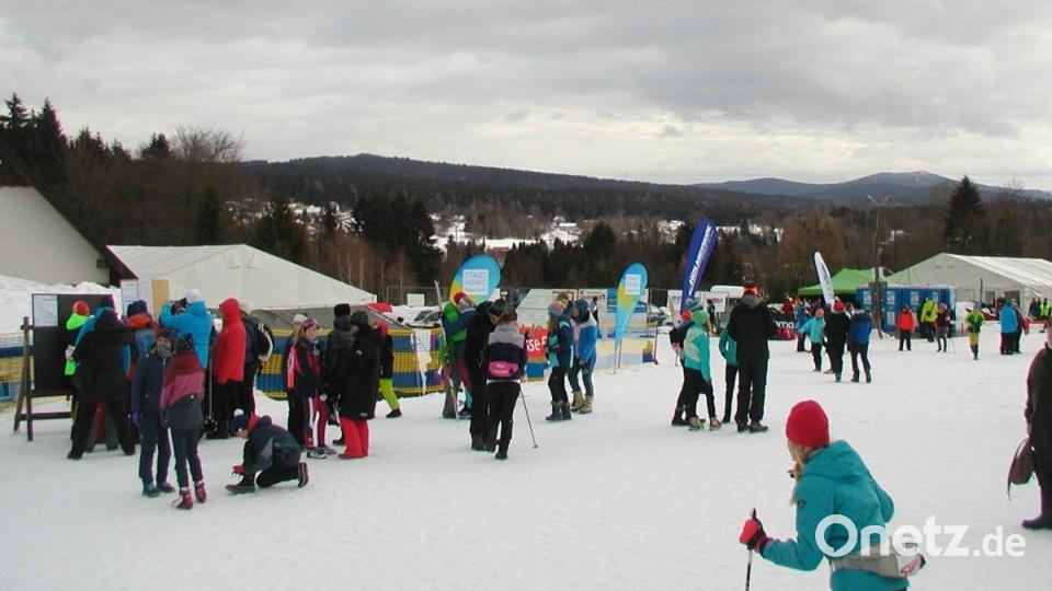 Viele Helfer trugen zum Gelingen der Bayerischen Meisterschaft bei. Bild: gis
