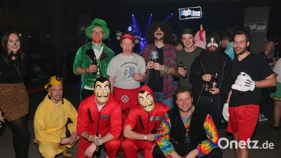 Fasching in der Steinwaldhalle. Bild: bsc