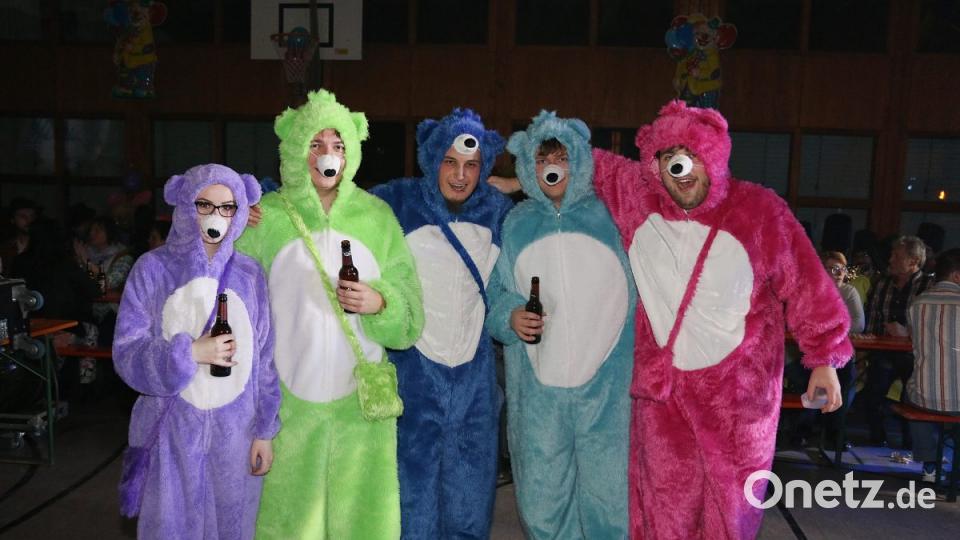 Fasching in der Steinwaldhalle. Bild: bsc