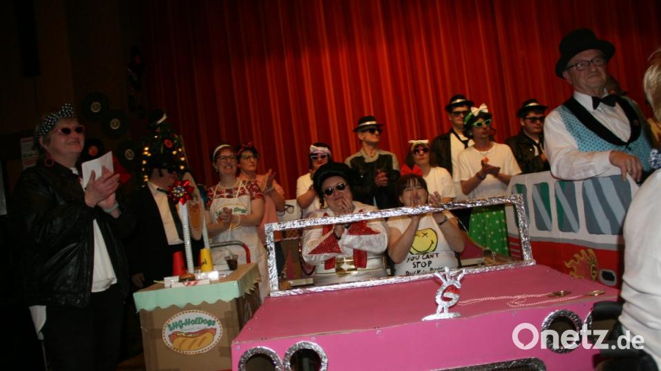 Faschingsball der Selbsthilfegruppe Behinderter und Nichtbehinderter im Landkreis Tirschenreuth. Bild: wro