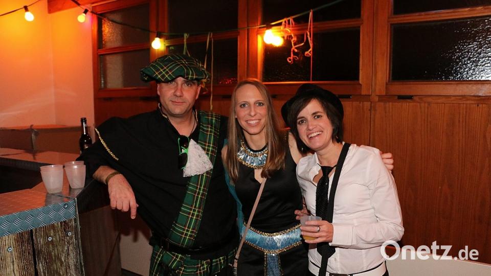 Fasching in der Steinwaldhalle. Bild: bsc