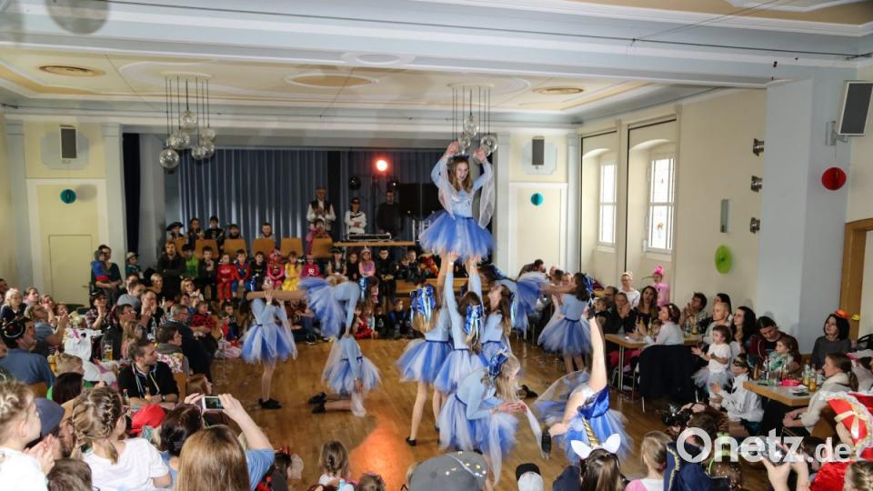 Tanzgruppe &quot;Diamonds&quot; Bild: rw