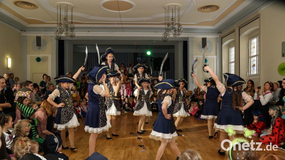 Tanzgruppe &quot;Diversion&quot; Bild: rw