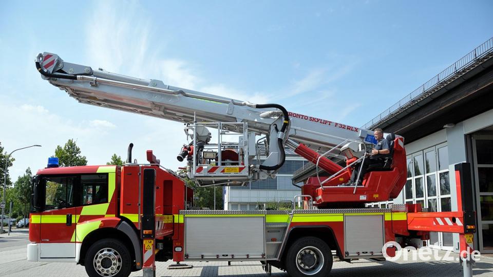 Der Teleskopgelenkmast TGM 32, Bronto Skylift(Fi), im Einsatz. Bild: Alexander Unger