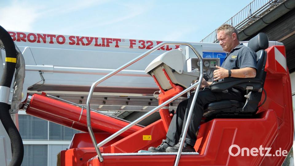 Der Teleskopgelenkmast TGM 32, Bronto Skylift(Fi), im Einsatz. Bild: Alexander Unger