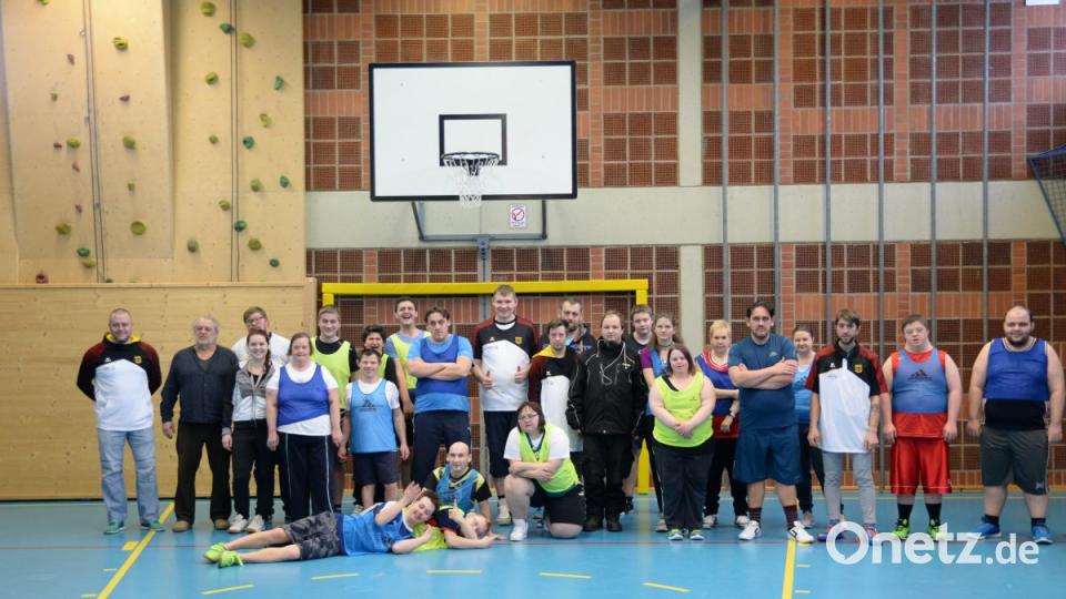 Wie läuft ein Training der Lebenshilfe Basketballer in Amberg ab? Oberpfalz-Medien war dabei. Bild: brü