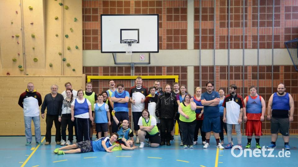 Wie läuft ein Training der Lebenshilfe Basketballer in Amberg ab? Oberpfalz-Medien war dabei. Bild: brü