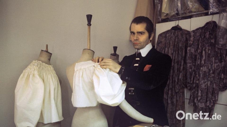 Karl Lagerfeld ist tot. Bild: Roland Witschel/dpa