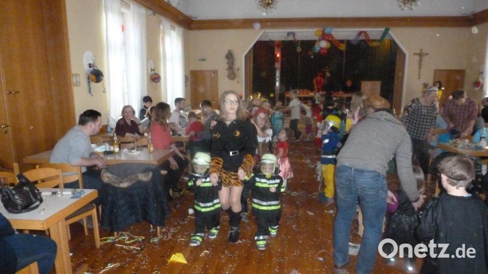 Kinderfasching im Pfarrheim Bärnau. Bild: exb