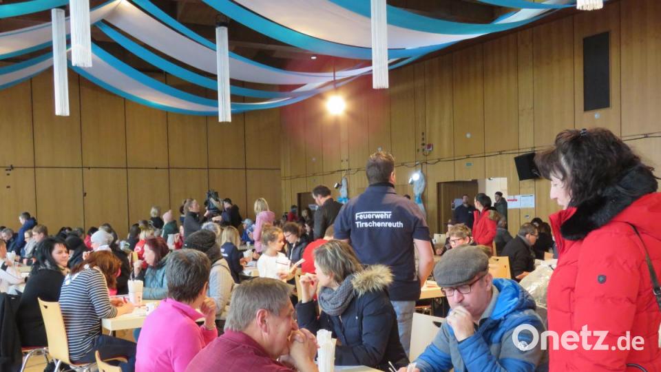 Alles ging ruhig und diszipliniert über die Bühne, sodass kaum lange Wartezeiten entstanden. Bild: ubb