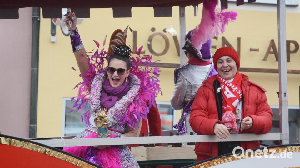 Faschingszug Neustadt Bild: Gabi Schönberger