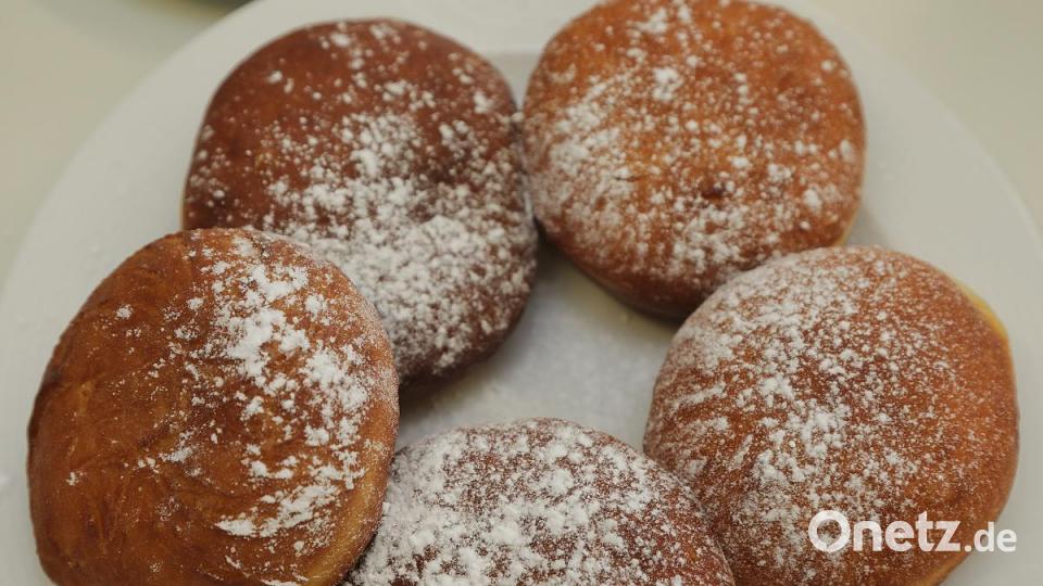 Locker, luftig und lecker: frische Krapfen. Bild: Wolfgang Steinbacher