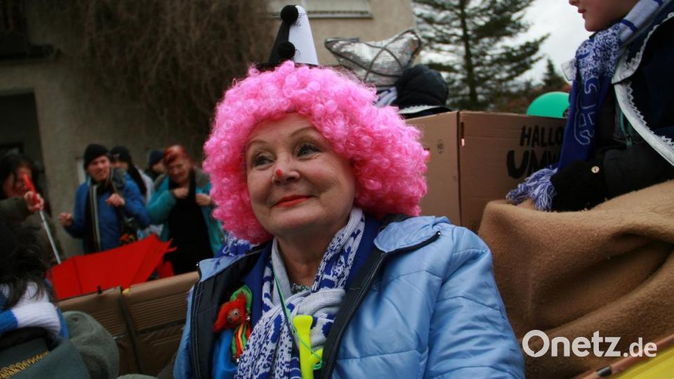 Rosenmontagsumzug in Wiesau Bild: wro