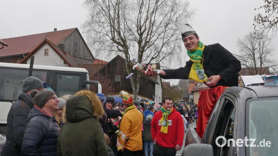 Faschingszug Münchenreuth. Bild: tr