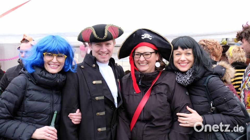 Captn Cook mit Fans Bild: twi