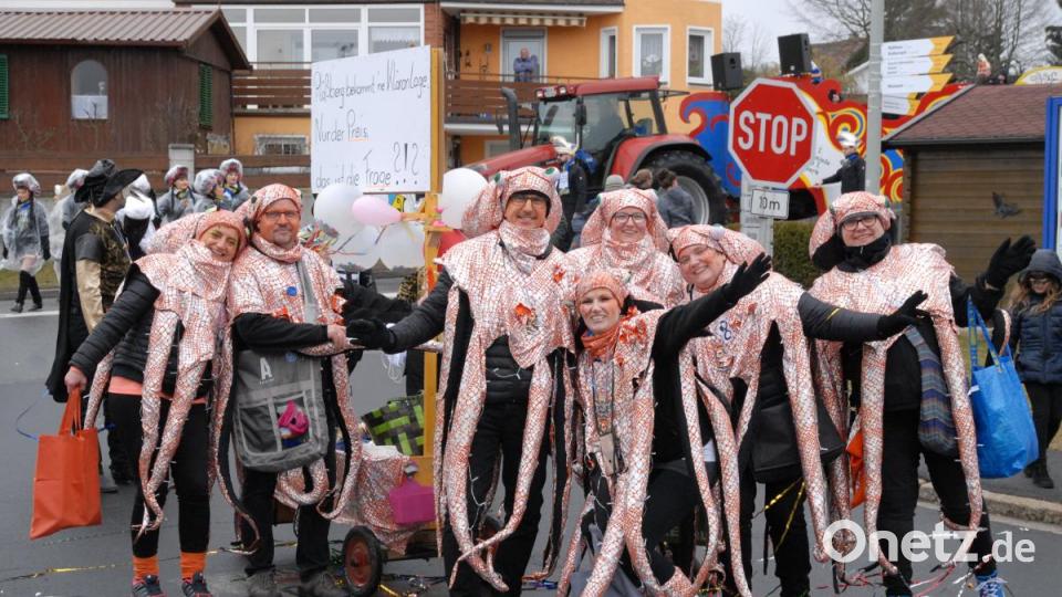 Gaudiwurm in Plößberg 2019 Bild: gbj