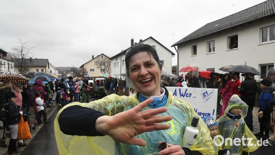 Faschingszug in Freudenberg Bild: Petra Hartl