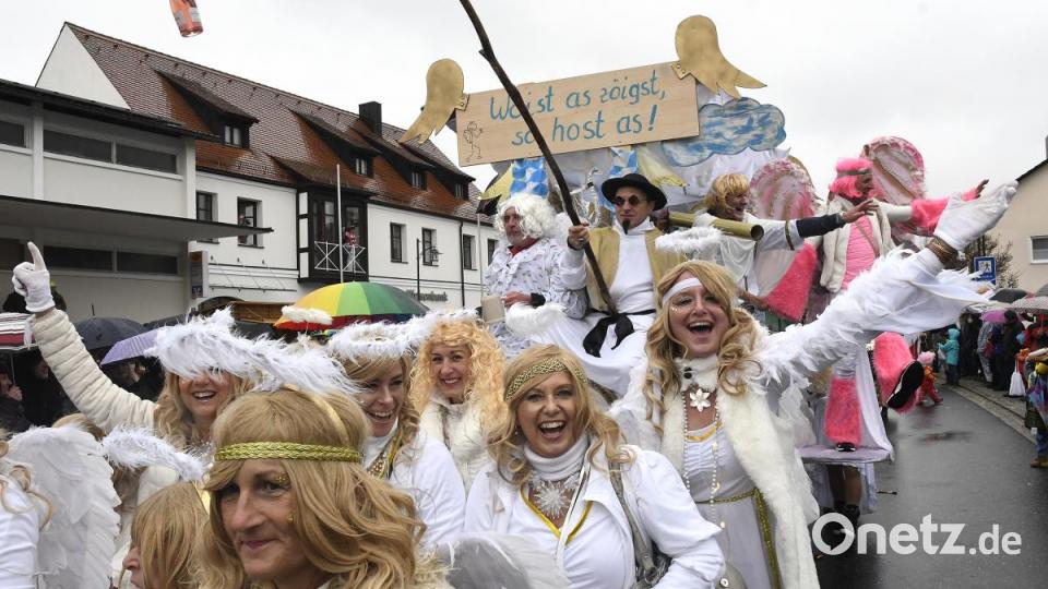 Faschingszug in Freudenberg Bild: Petra Hartl