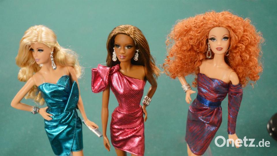 Über 1500 Barbies sind im Besitz von Melanie Korsche. Dabei hat ihre Sammelleidenschaft erst im Erwachsenenalter begonnen. Bild: Gabi Schönberger