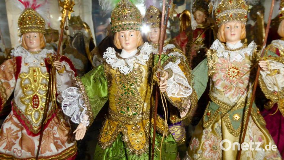 Kleine Kostbarkeiten sind ab 18. März im Steinstadl in Parkstein in der Ausstellung "Filigrane Klosterarbeiten" zu bewundern. Bild: fsb