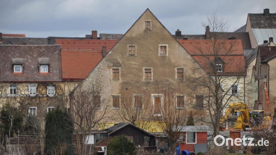 Mit zunächst 200000 Euro schiebt die Stadt bei der Sanierung des Lenz-Bräu-Gebäudes an. Bild: ak