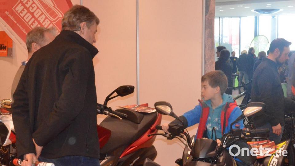 Outdoor- &amp; Freizeit-Messe „Out/Zeit“ in der Max-Reger-Halle. Bild: Kunz