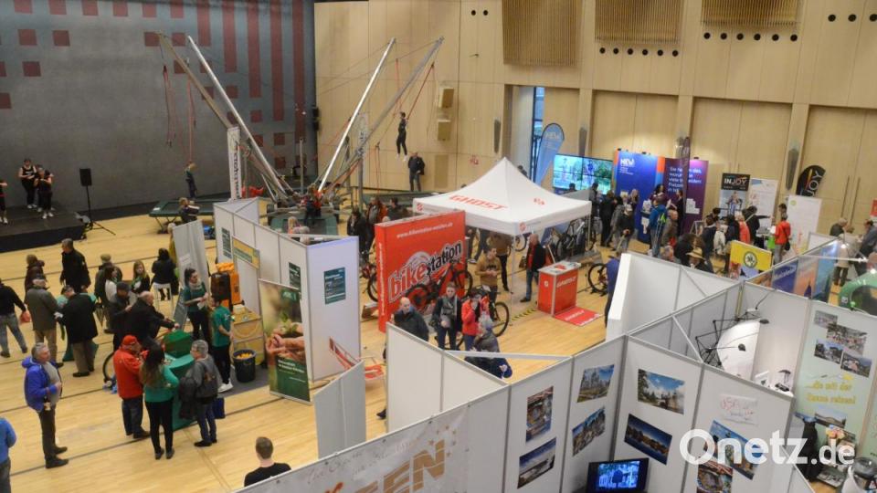 Outdoor- &amp; Freizeit-Messe „Out/Zeit“ in der Max-Reger-Halle Bild: Kunz