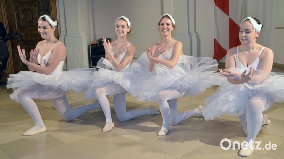 Schülerinnen der Ballettklasse Brauneis. Bild: zch