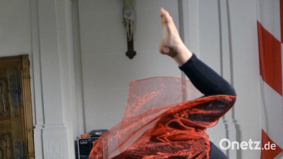 Auch Ausdruckstanz wurde geboten bei &quot;Musik verbindet&quot; Bild: zch