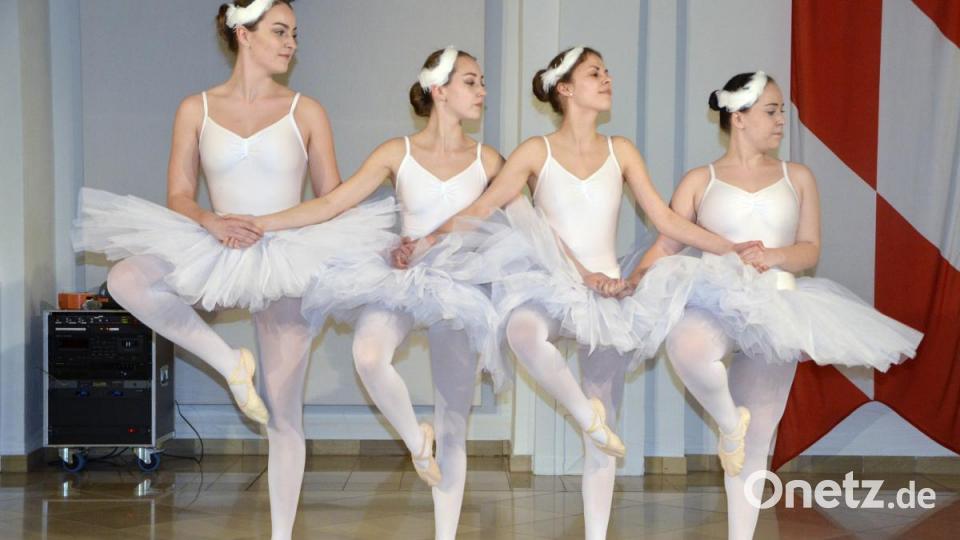 Schülerinnen der Ballettklasse Brauneis. Bild: zch