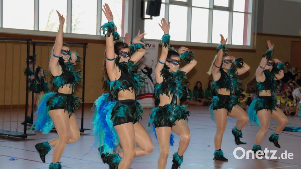 Beim Tanzwettbewerb &quot;Showtime&quot; in der Schulsporthalle Erbendorf traten am Samstag 29 Tanzgruppen an. Bild: rw