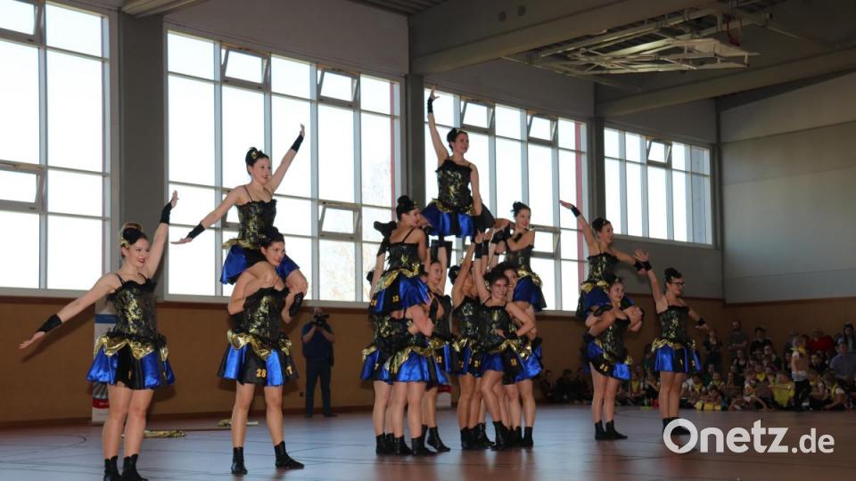 Beim Tanzwettbewerb &quot;Showtime&quot; in der Schulsporthalle Erbendorf traten am Samstag 29 Tanzgruppen an. Bild: rw