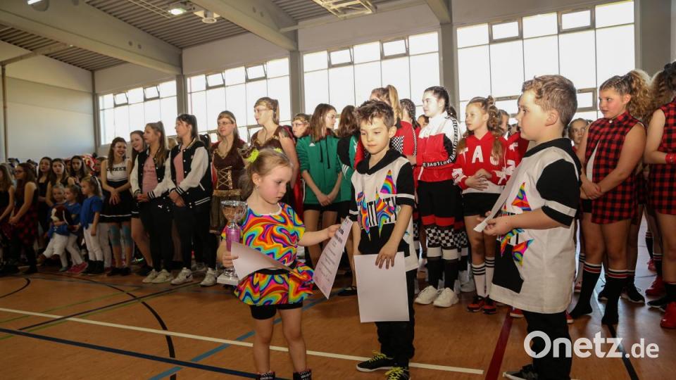 Beim Tanzwettbewerb &quot;Showtime&quot; in der Schulsporthalle Erbendorf traten am Samstag 29 Tanzgruppen an. Bild: rw