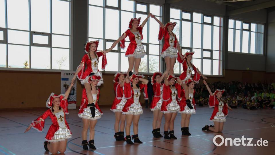 Beim Tanzwettbewerb &quot;Showtime&quot; in der Schulsporthalle Erbendorf traten am Samstag 29 Tanzgruppen an. Bild: rw