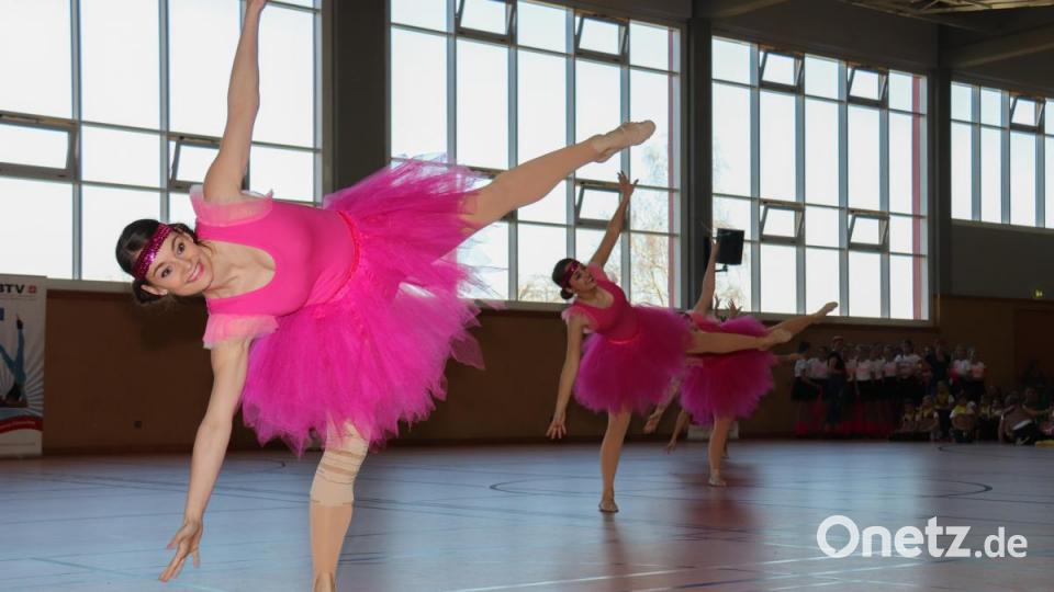 Beim Tanzwettbewerb &quot;Showtime&quot; in der Schulsporthalle Erbendorf traten am Samstag 29 Tanzgruppen an. Bild: rw