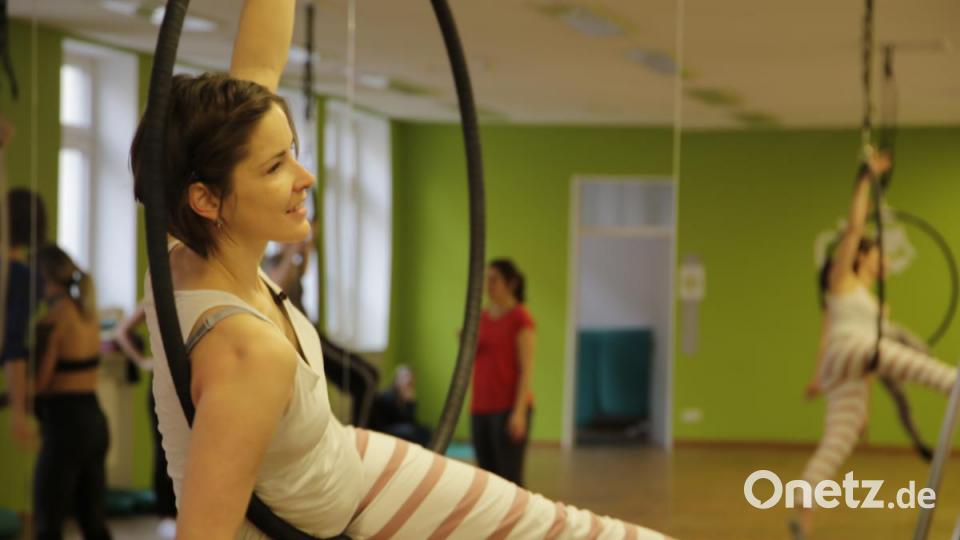 Die Teilnehmerinnen machen eine gute Figur im Reifen. Bild: olr