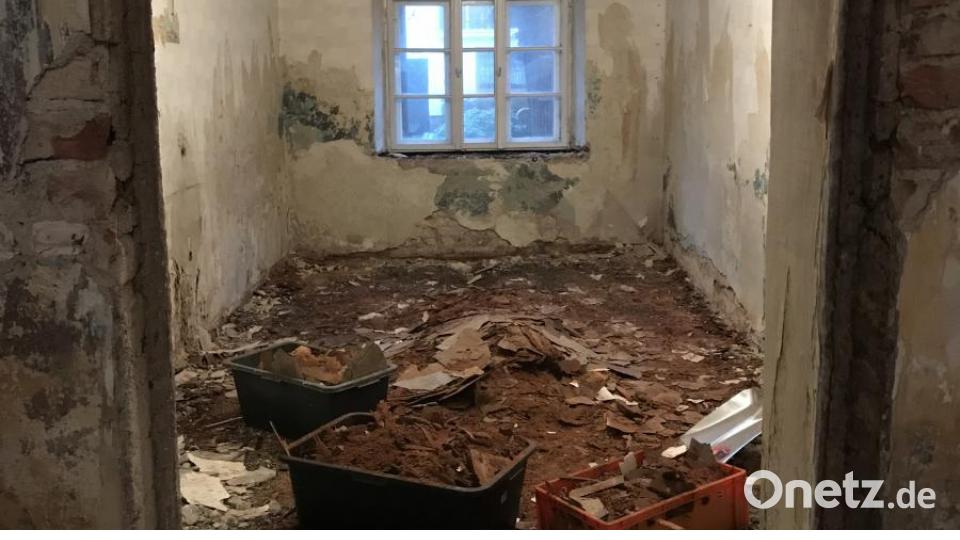 Innerhalb eines Jahres sanierte Familie Schäffler aus Windischeschenbach ein fast 200 Jahre altes Haus am Unteren Markt in Erbendorf. Bild: exb