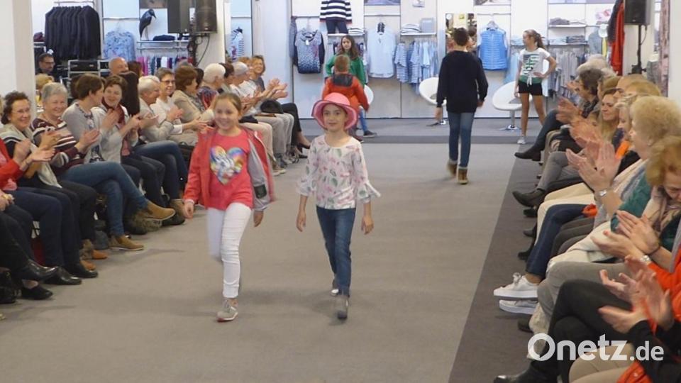 Modenschau im Modezentrum Müller. Bild: fsb