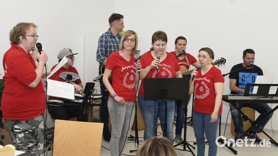Empfang für die Sportler, die zu den Special Olympics nach Abu Dhabi geflogen sind. Bild: Petra Hartl