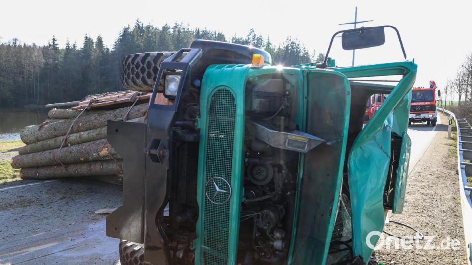 Unfall nahe Pirk. Bild: rw