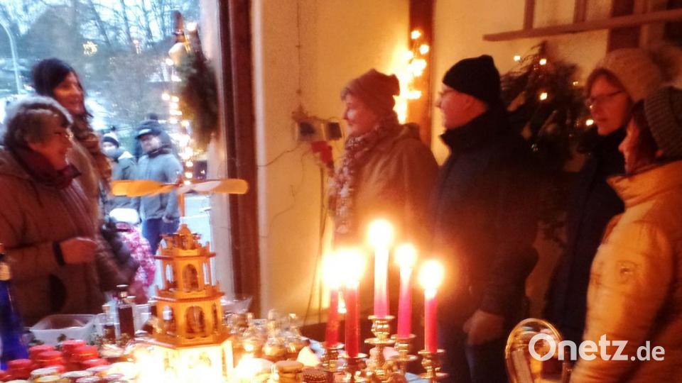 Selbstgemachte Marmelade in den verschiedensten Geschmacksrichtungen wurde im „Hausmacher-Haisl“ angeboten. Bild: br
