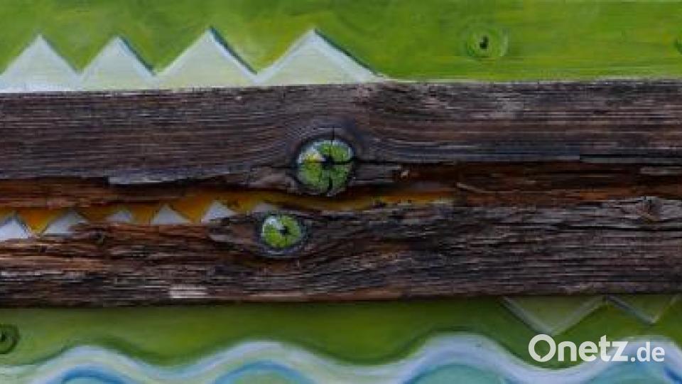 Krokodil aus einem Stadelbrett. Bild: tr