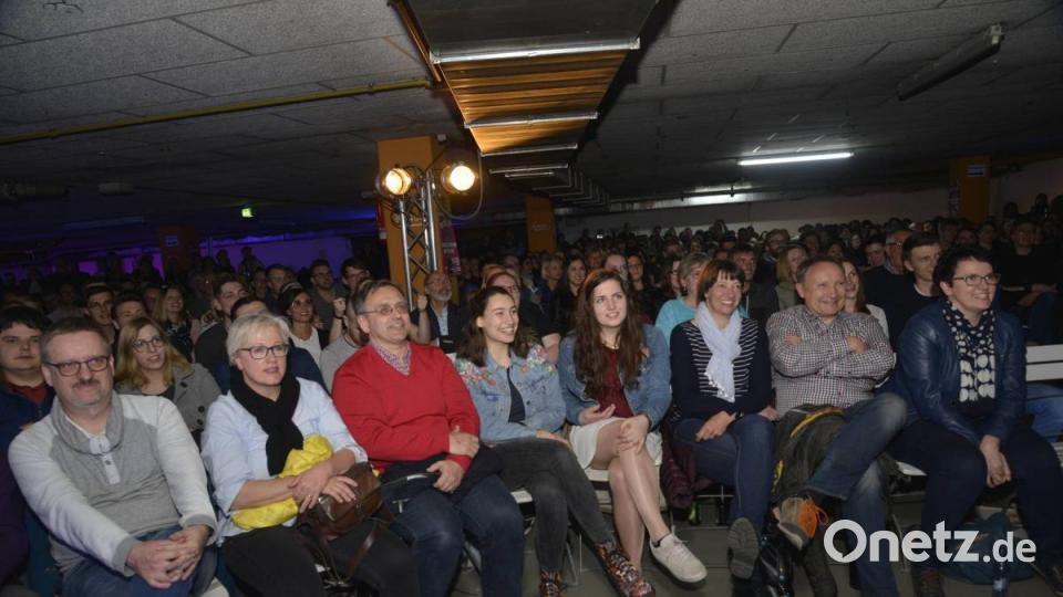 Eindrücke vom Poetry Slam 2019 in der Tiefgarage des City-Centers. Bild: Karin Wilck